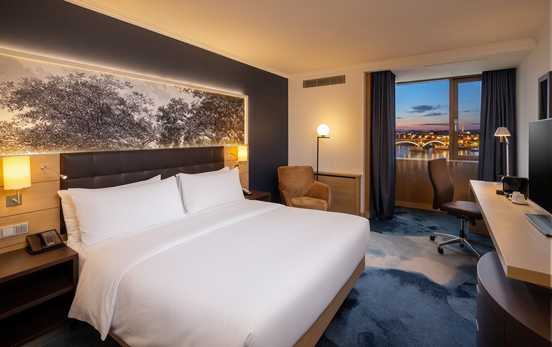 King Executive River View – Hilton Mainz